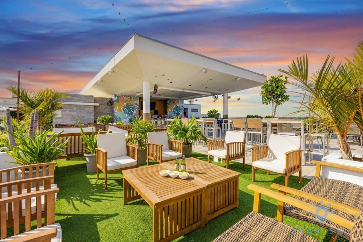 Best Stay - Rooftop Pool & Hot Tub - Hollywood Beach Kültér fotó